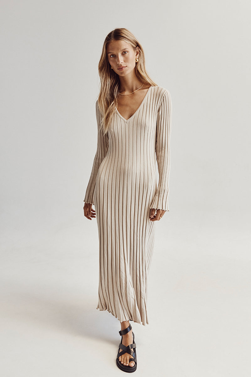 Long Sleeved Knit Midi Dress(Buy 2 Free Shipping)