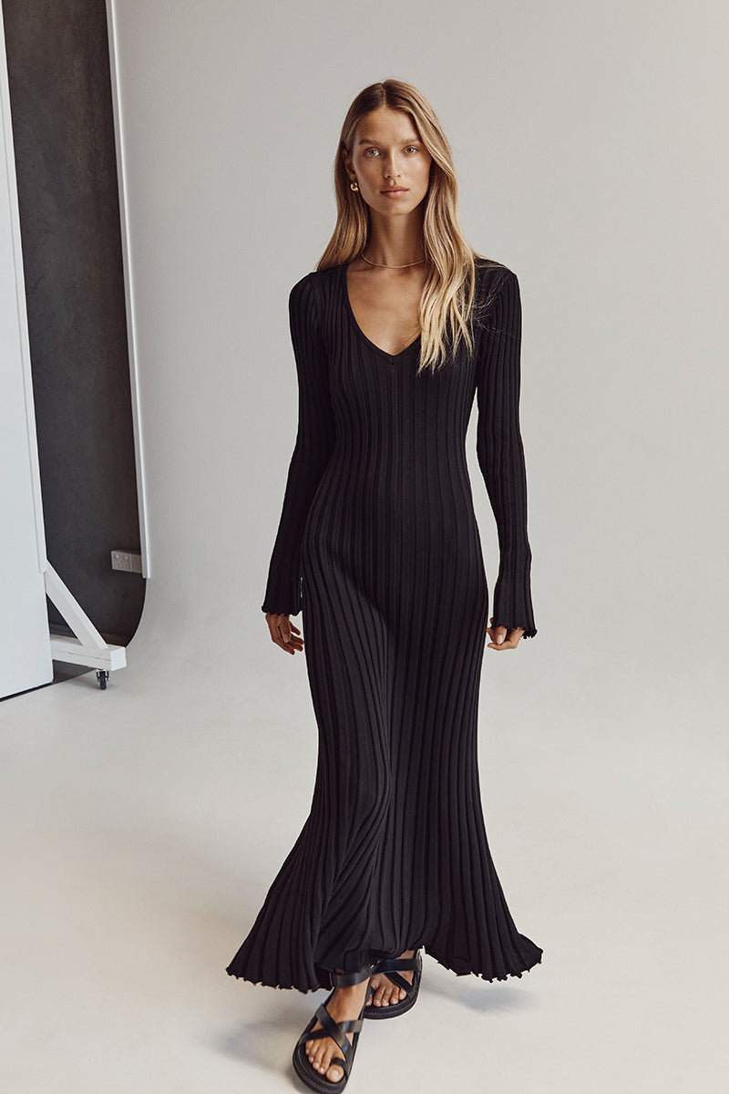 Long Sleeved Knit Midi Dress(Buy 2 Free Shipping)
