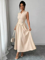 Ärmelloses Maxikleid mit Kragen und Wickeldetail an der Taille