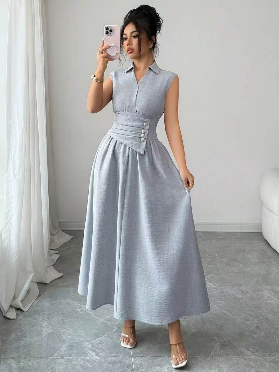 Ärmelloses Maxikleid mit Kragen und Wickeldetail an der Taille